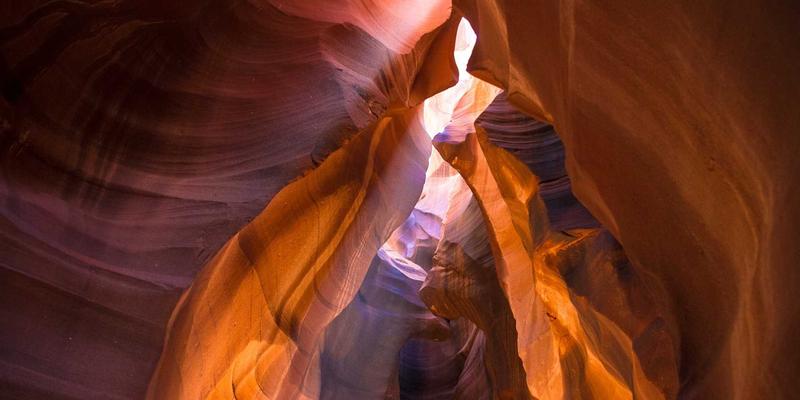 《星辰天下》装备交易全攻略:安全高效实现虚拟财富增值