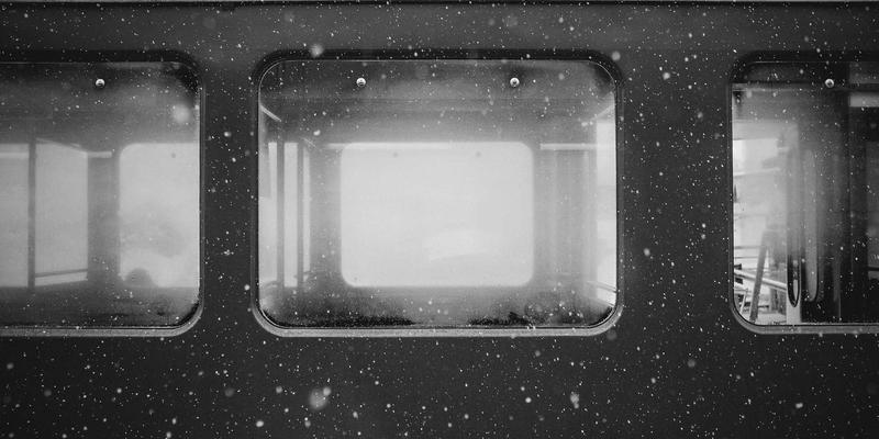 电竞产业生态解析：从《星辰天下》看网络游戏如何构建虚拟交易商业帝国